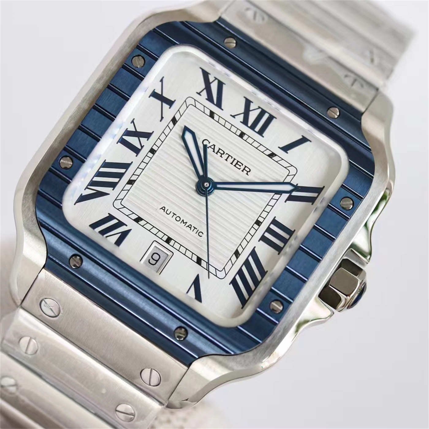 Cartier Santos Blue Bezel Replica (WSSA0047) – GF Factory [Rubber Strap]