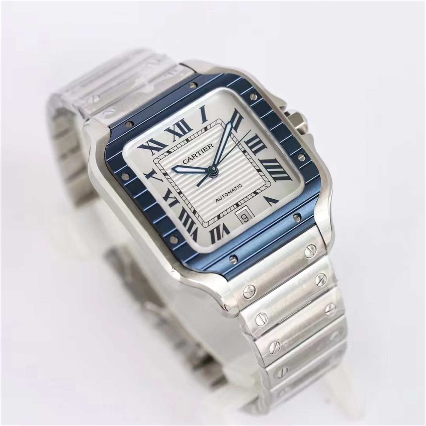 Cartier Santos Blue Bezel Replica (WSSA0047) – GF Factory [Rubber Strap]