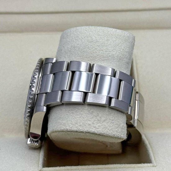 Rolex Replica Watch Submariner Date 18 ct white gold 126619LB-0003