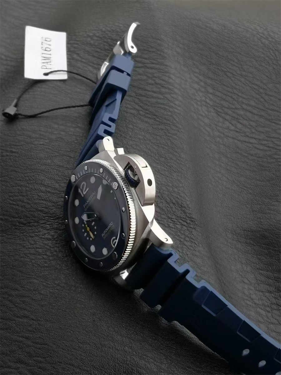 VSF Panerai PAM1676 – 44mm Submersible Mike Horn Limited Edition Replica